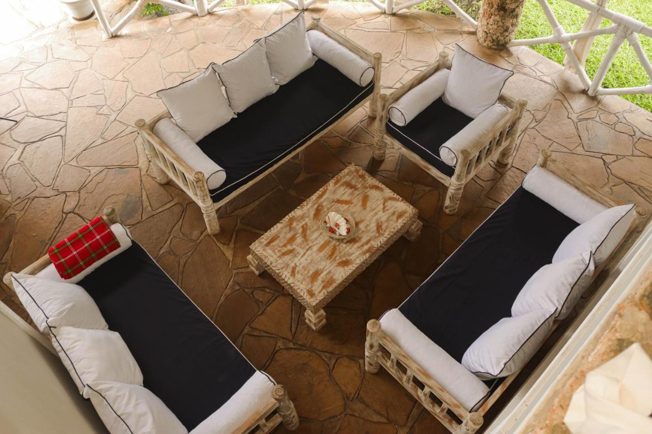 Nyumba Ya Afrika Bed & Breakfast Watamu Exterior photo
